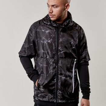 Cayler & Sons Coast To Coast Layer Windbreaker Jacke black 80 Euro